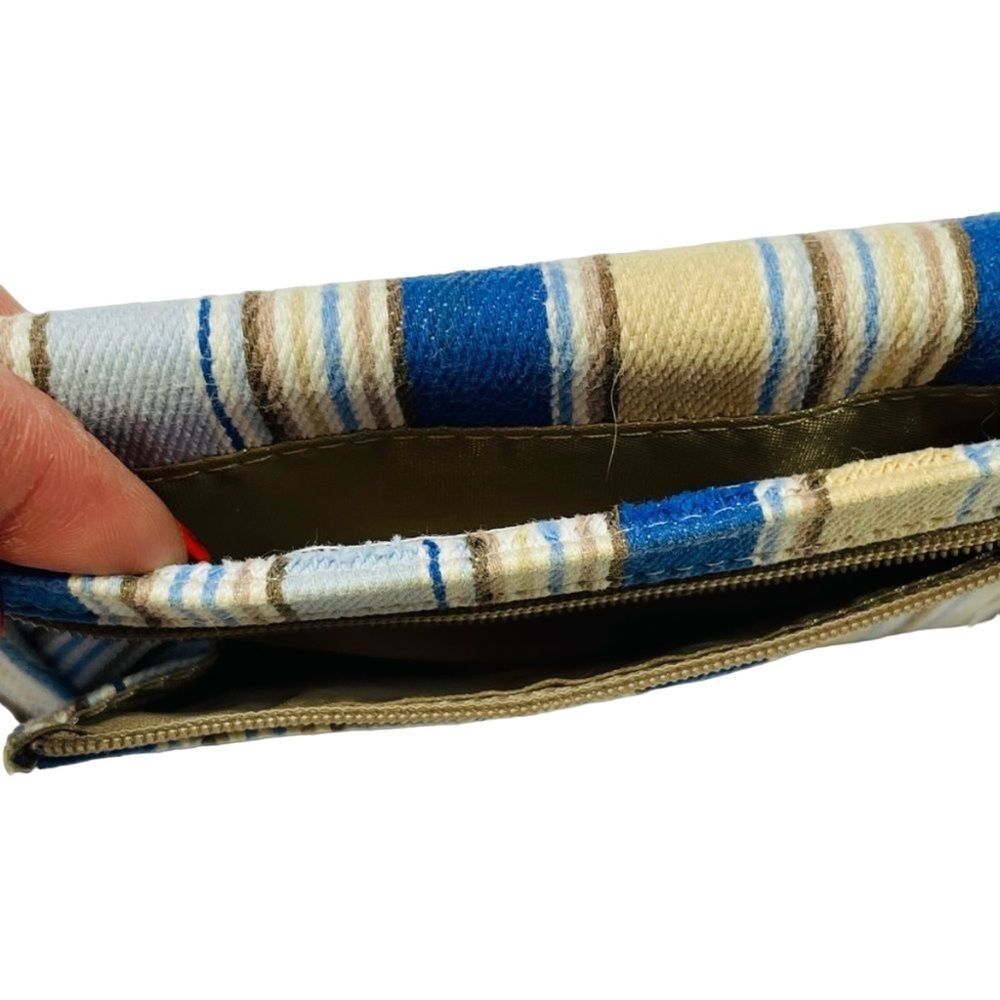 10/$25🦋 Longaberger Blue & Tan Striped Wallet - Picture 3 of 10